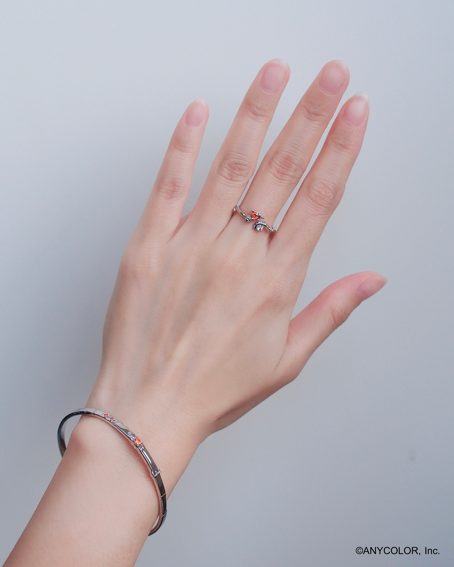 [ PRE-ORDER ] Applesin x NIJISANJI EN : Wishes & Wonders Alban Knox